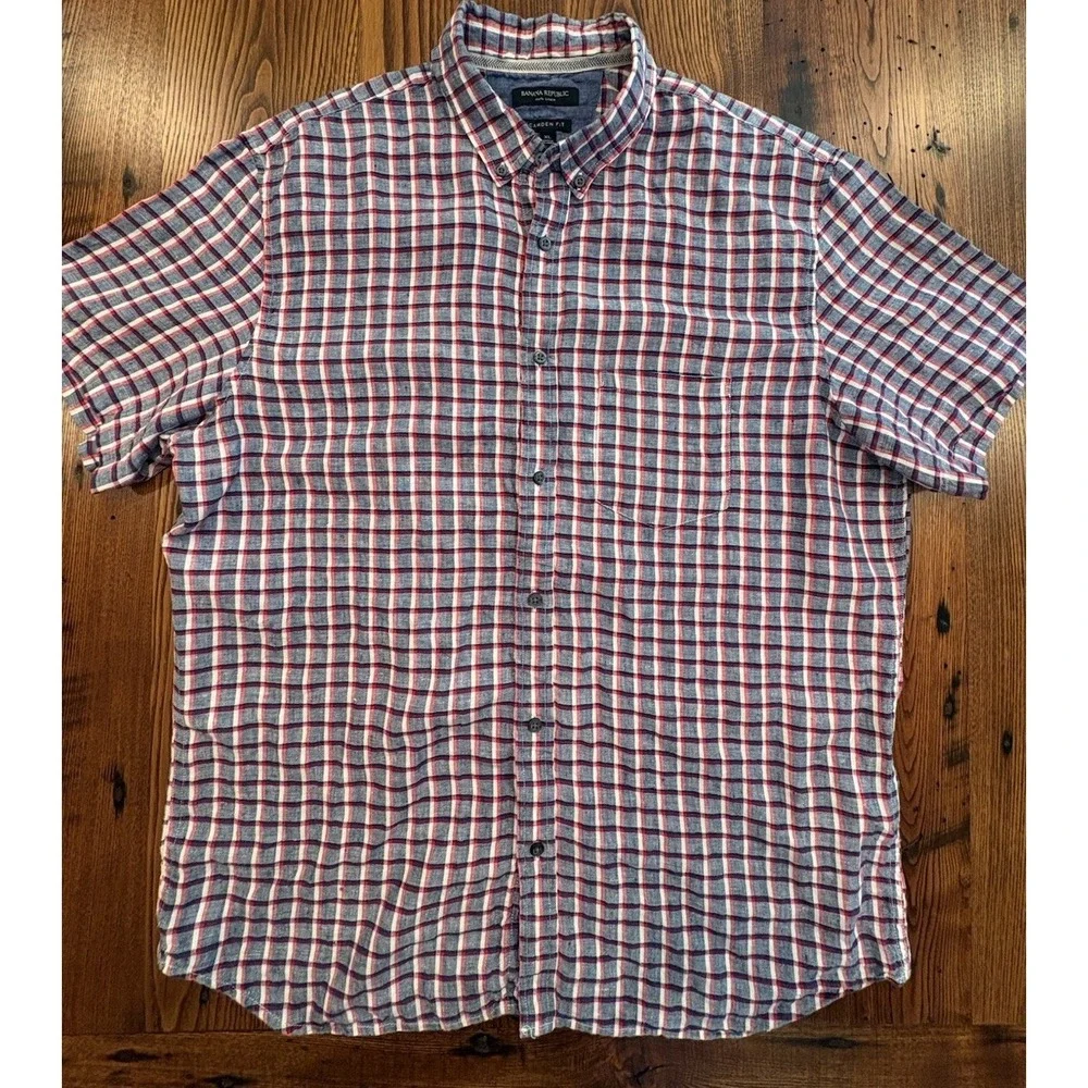 Banana Republic Men's Shirt XL 100% Linen Short Sleeve Camden Fit Red/white/blue
